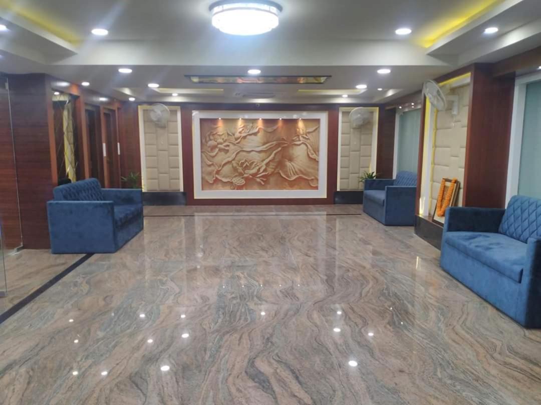 Hotel Sjr Varanasi Exterior foto